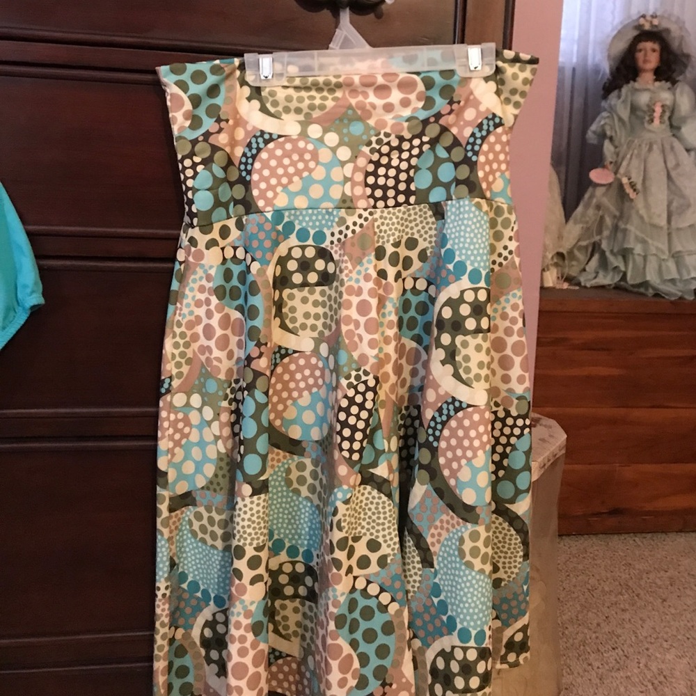 Weekender skirt and matching shirt